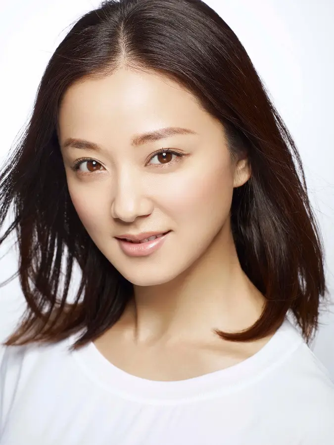 中越典子さん（女優）